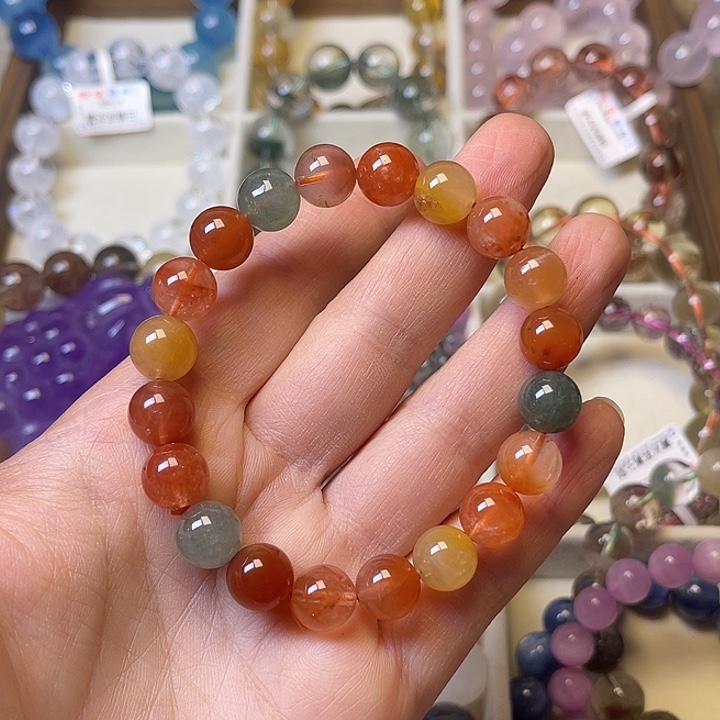 水晶手链未镶嵌彩兔毛