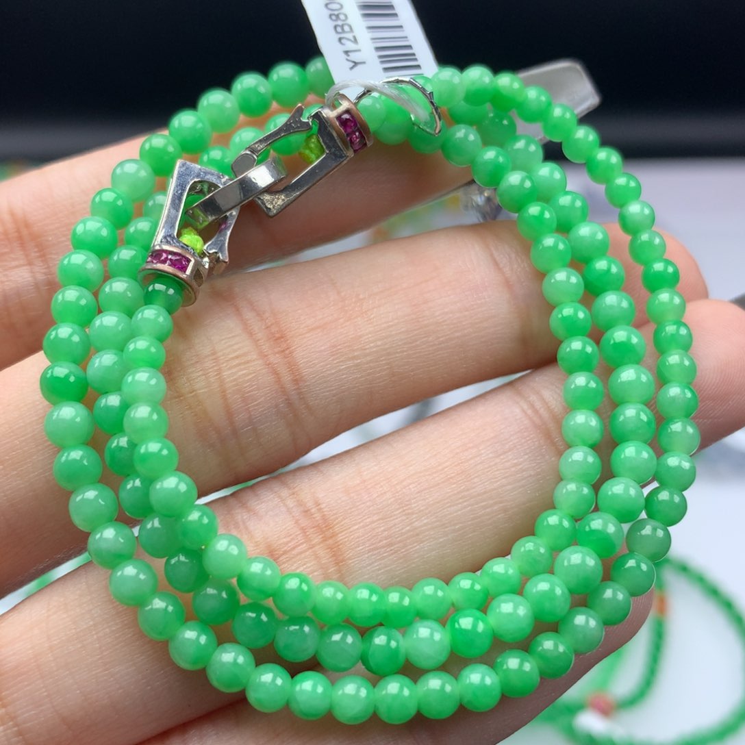 翡翠手链未镶嵌卡