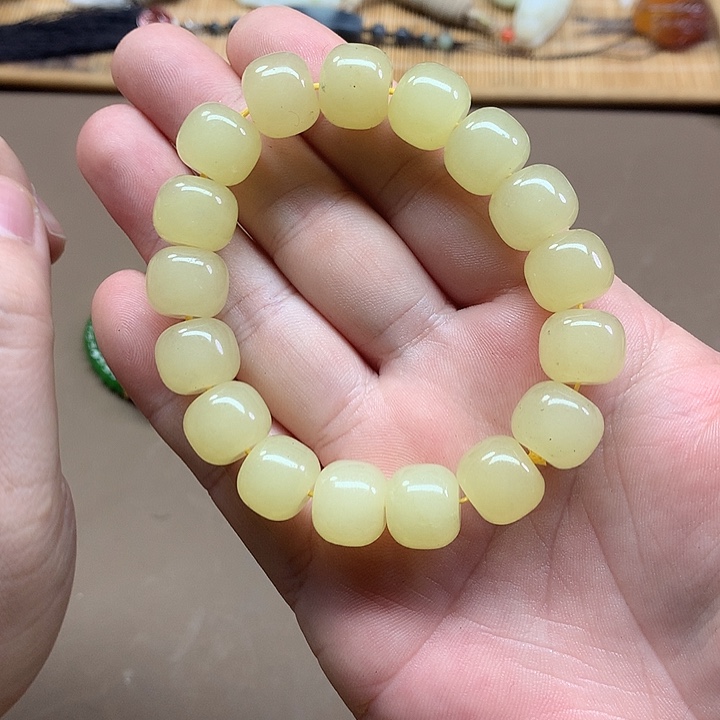 和田玉未镶嵌手链