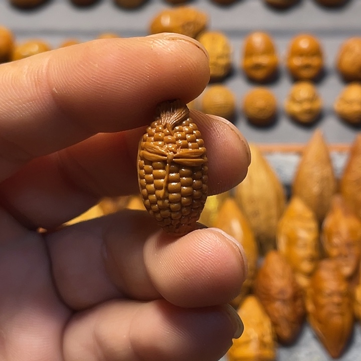 橄榄核手串/手链玉米370