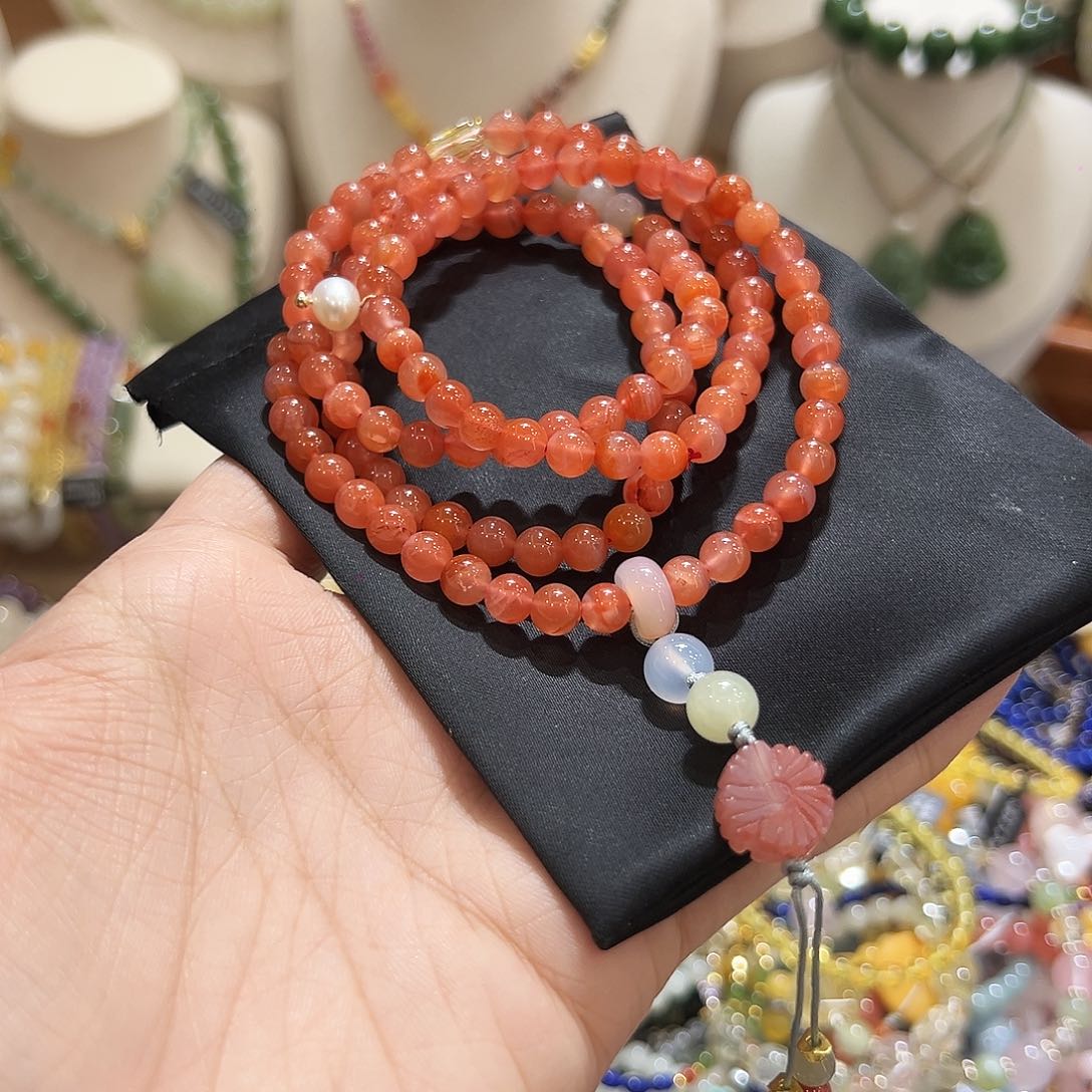 颈饰钛钢南红玛瑙V*