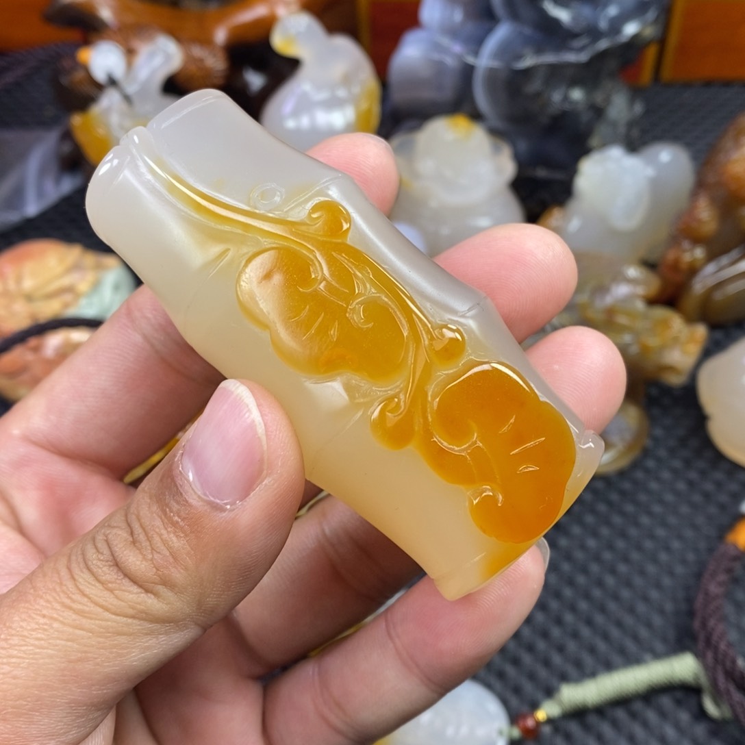 玛瑙/玉髓手把未镶嵌