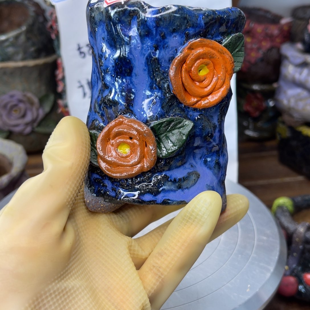 红陶粗砂陶瓷花盆