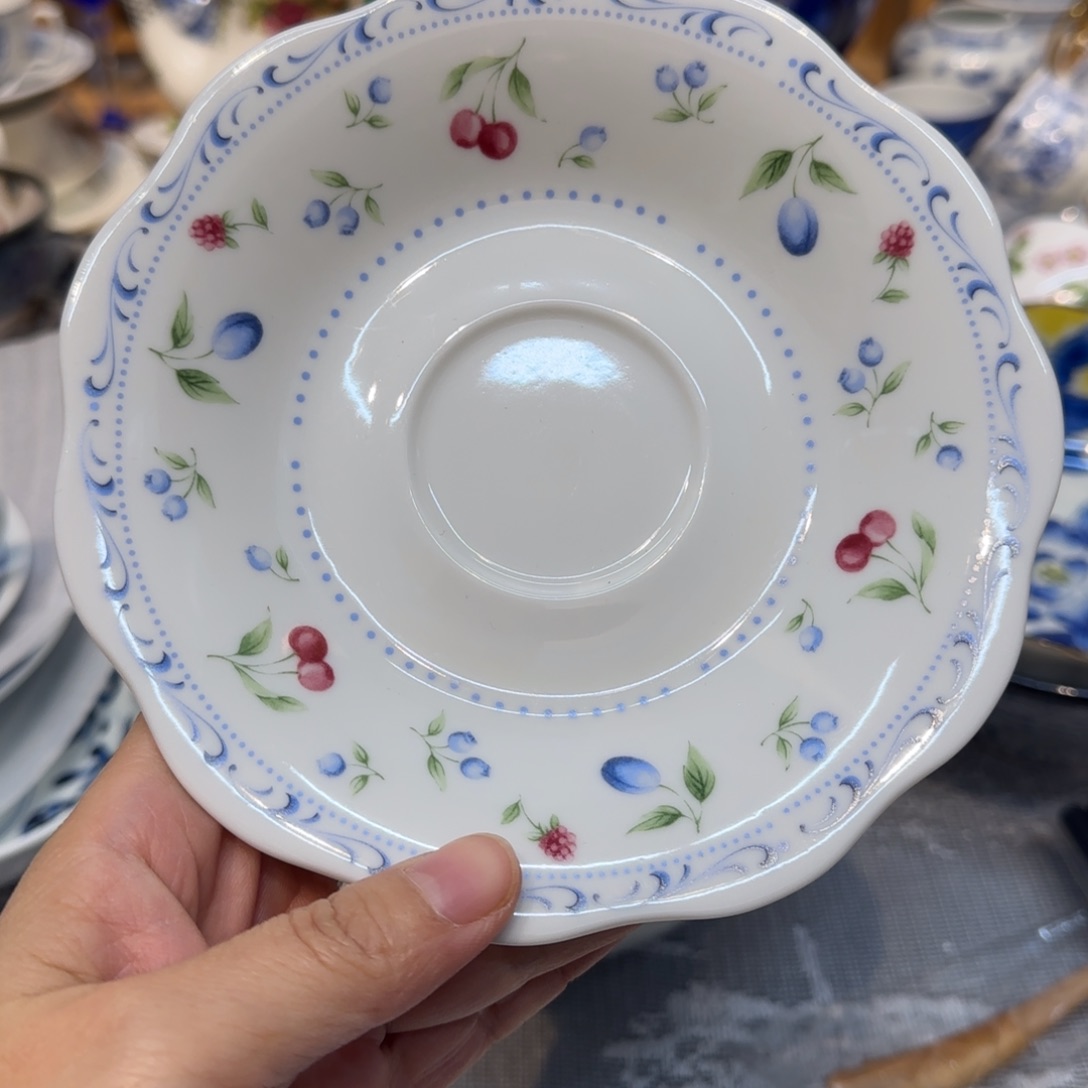 咖啡杯里的咖啡是我的最