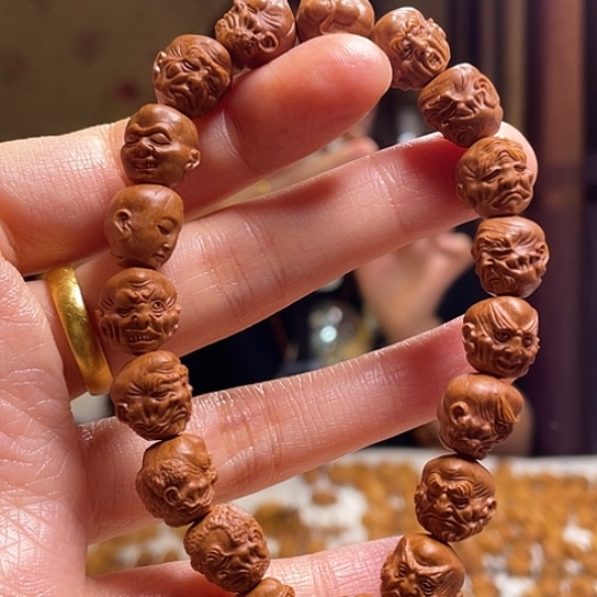 手串/手链橄榄核龙纹桃核