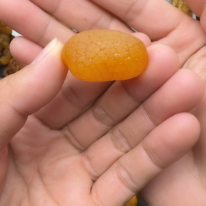 蜜蜡未镶嵌裸石天然蜜蜡吊坠