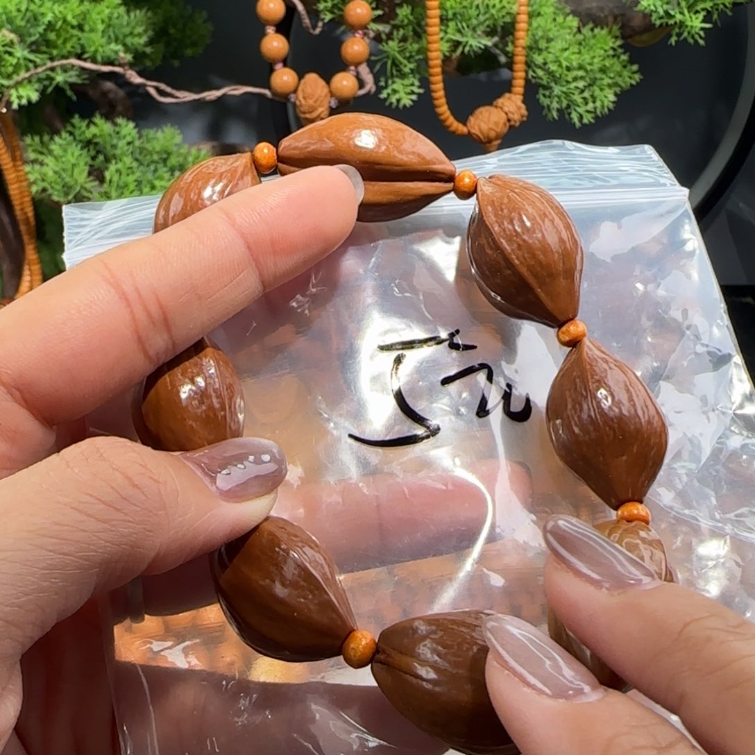 手串/手链橄榄核福利待遇