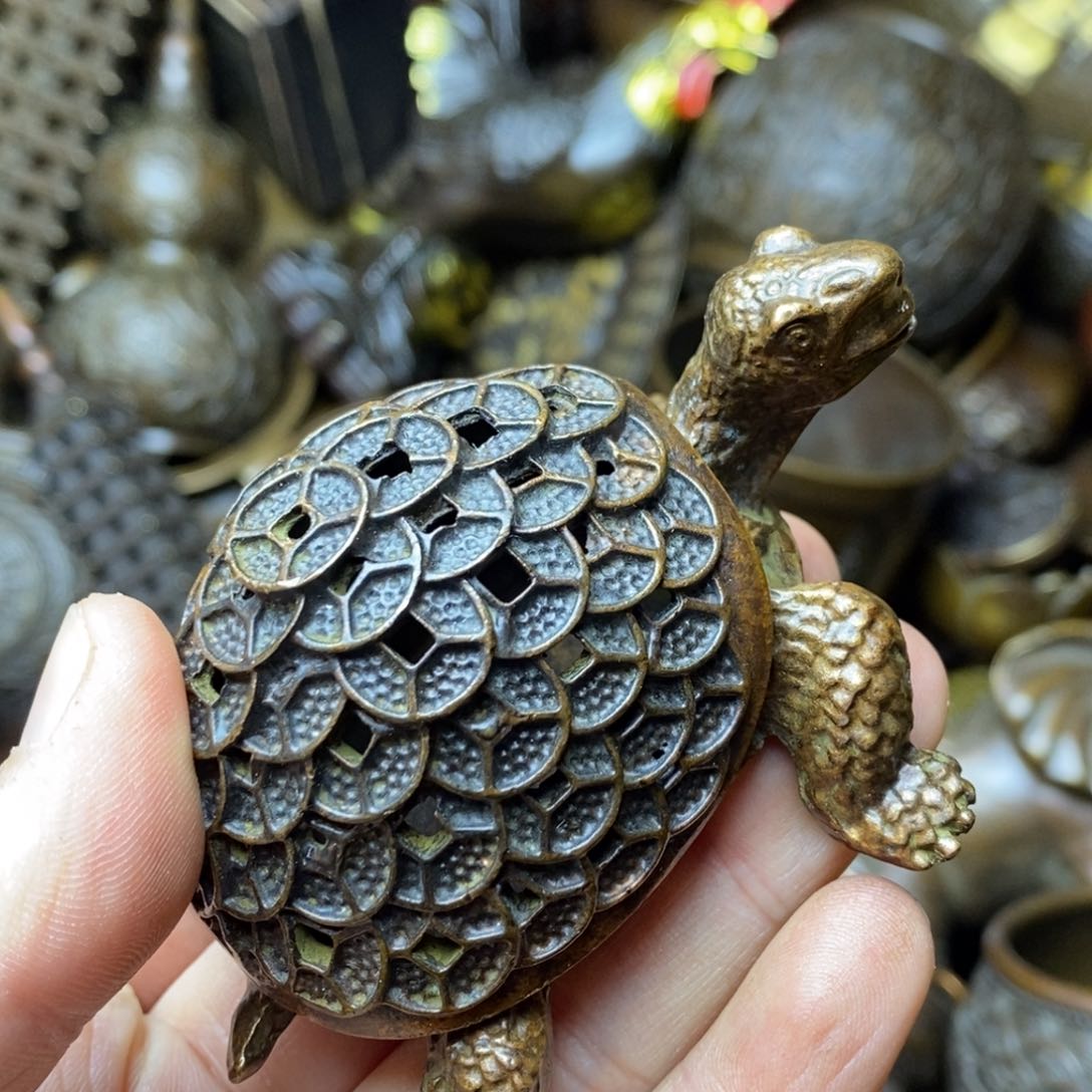 精美铜器，做工精致