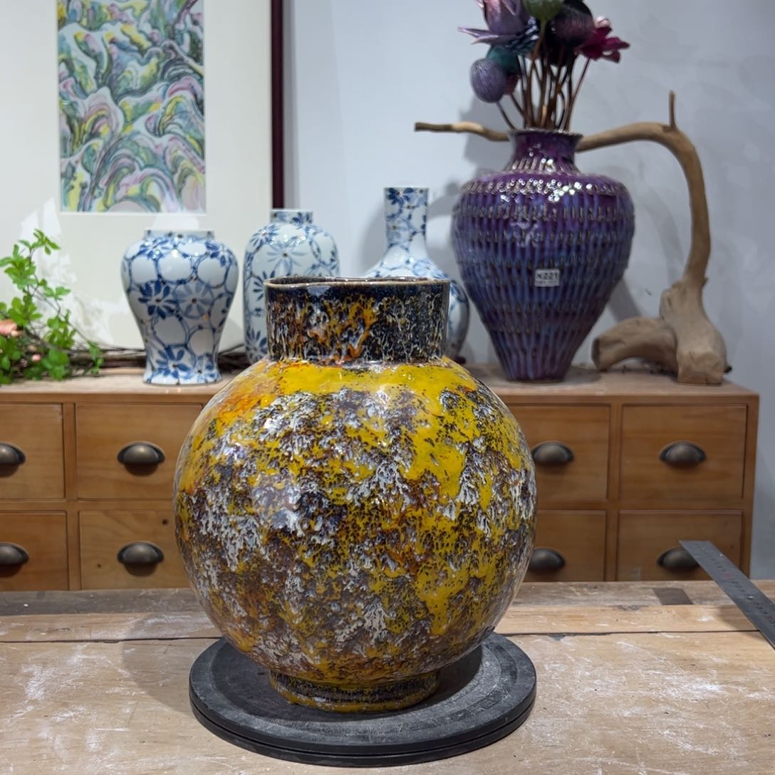 摆件陶瓷花瓶高26口10