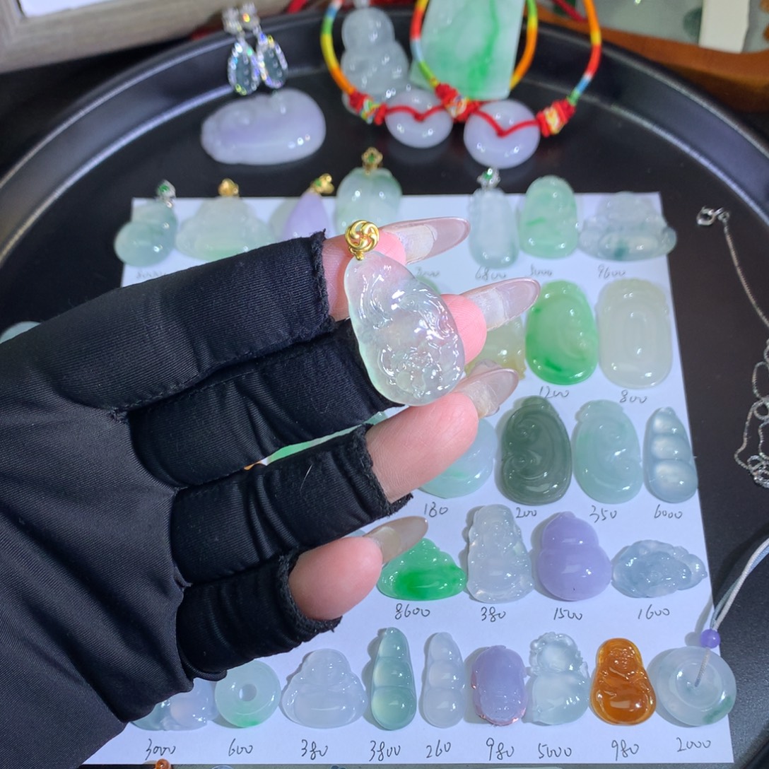 翡翠18K金镶嵌吊坠(不含链)莲年有鱼