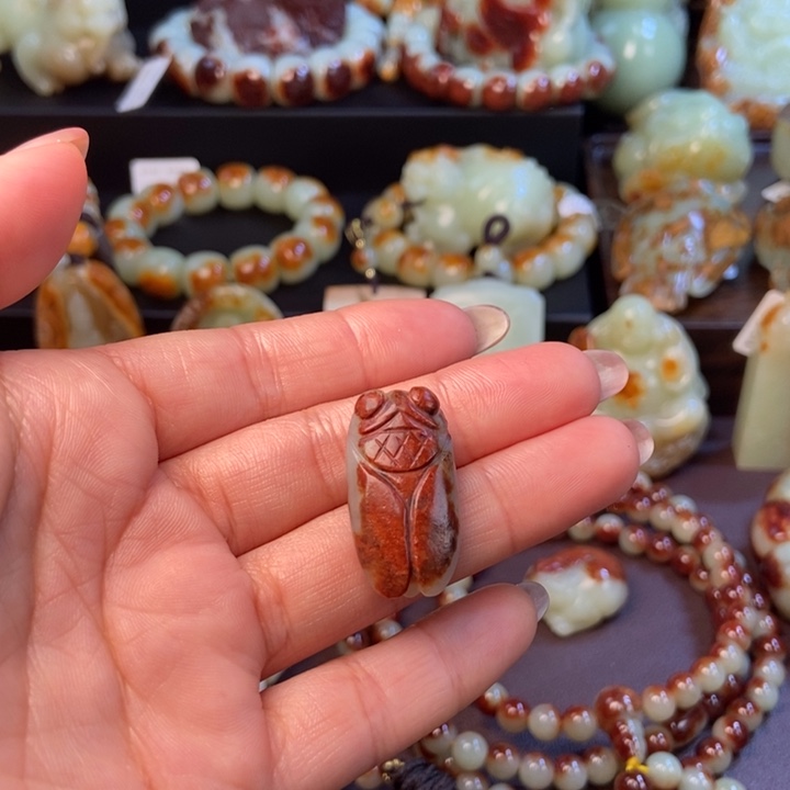 岫岩河磨玉（透闪石质玉）未镶嵌挂件