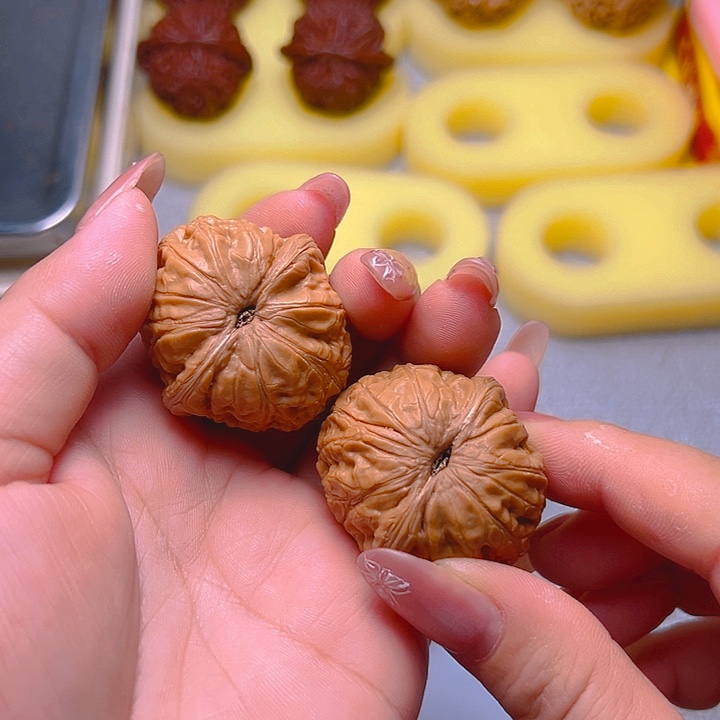 把件桃核我***象元宝021