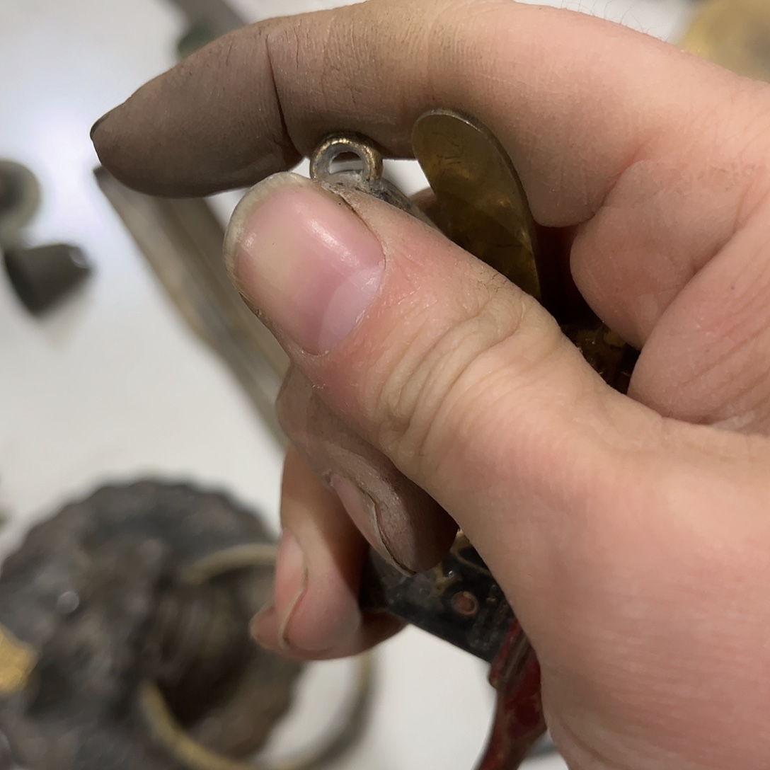 大***u闪电购铜摆件工艺品