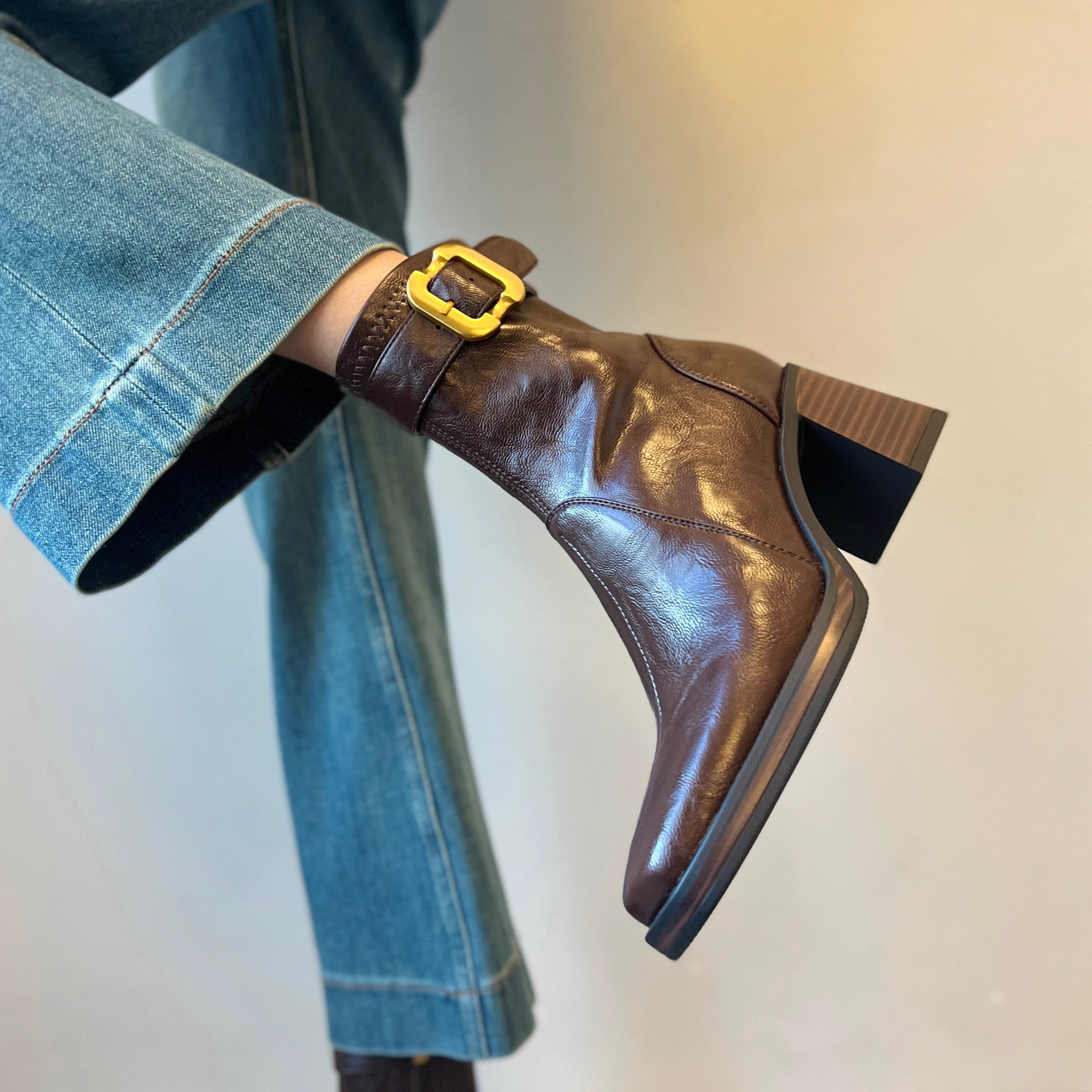 卓诗尼【断码清仓】方头高跟短靴女粗跟瘦瘦靴百搭显瘦新款马丁靴子