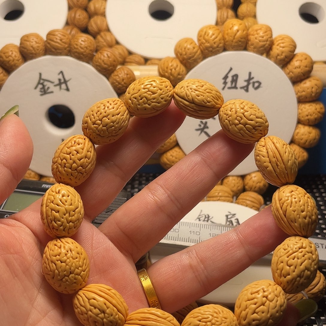 小***人桃木皮质规整度真高！
