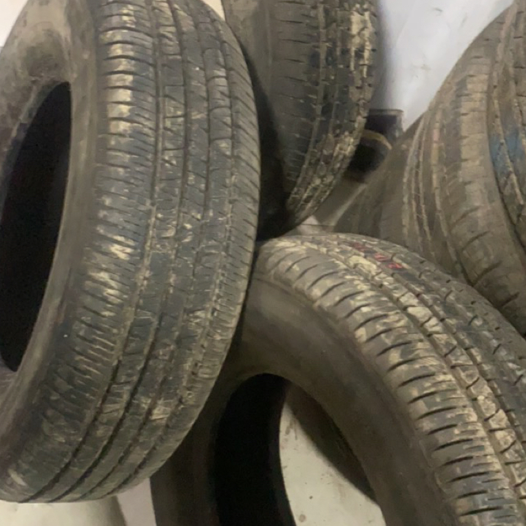 轿车轮胎2254018耐磨防滑精品轮胎专用