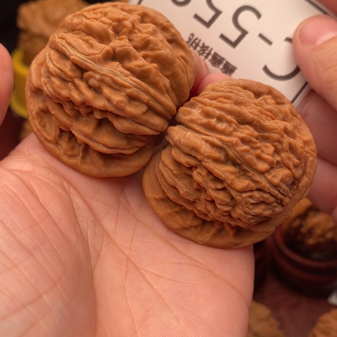 文玩核桃把件汉高楼43