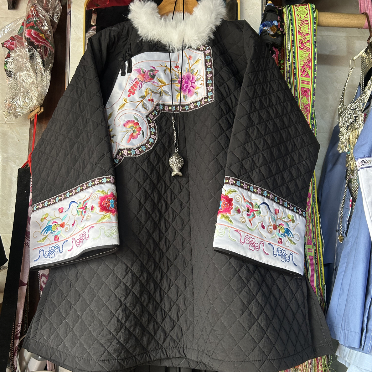 复古民族风加厚加绒大花刺绣百搭上衣