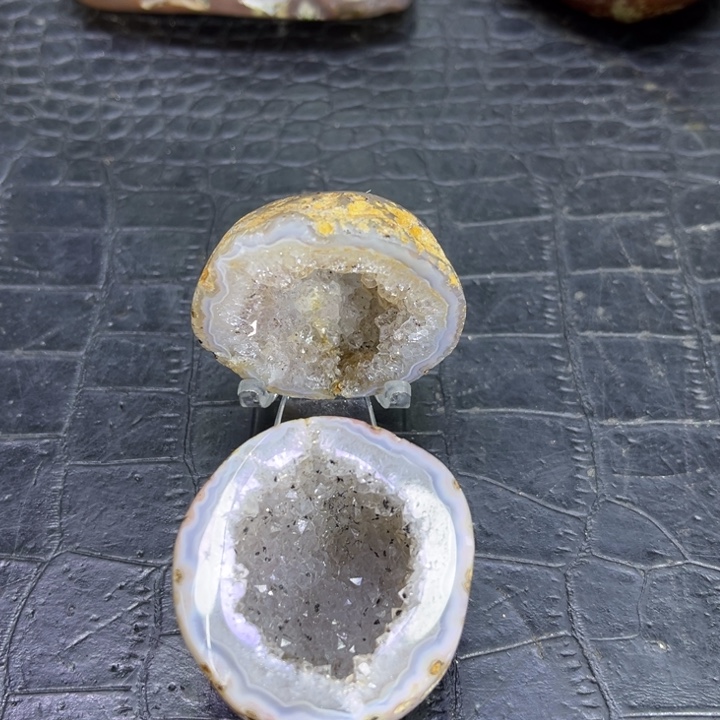 水晶未镶嵌珠宝半成品