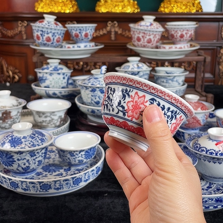 缠枝莲大压手杯景德镇