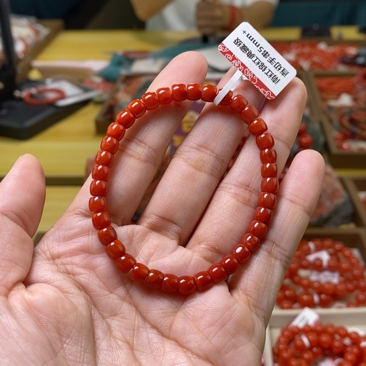 未镶嵌卡5+南红玛瑙