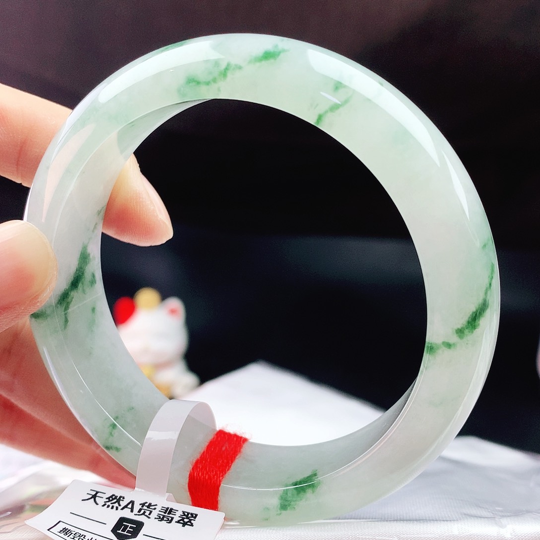 未镶嵌手镯翡翠58轮胎