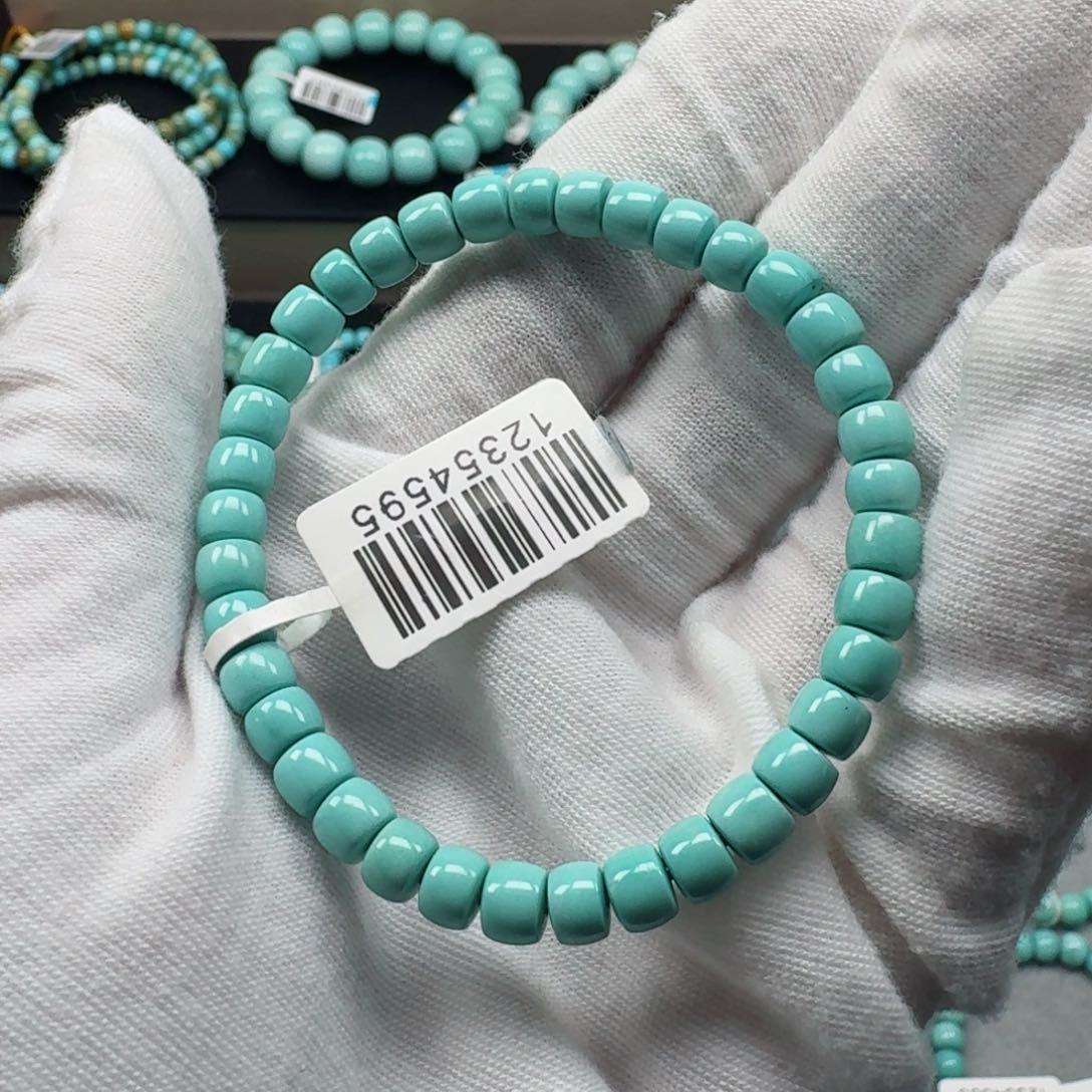 绿松石挂件未镶嵌行***.