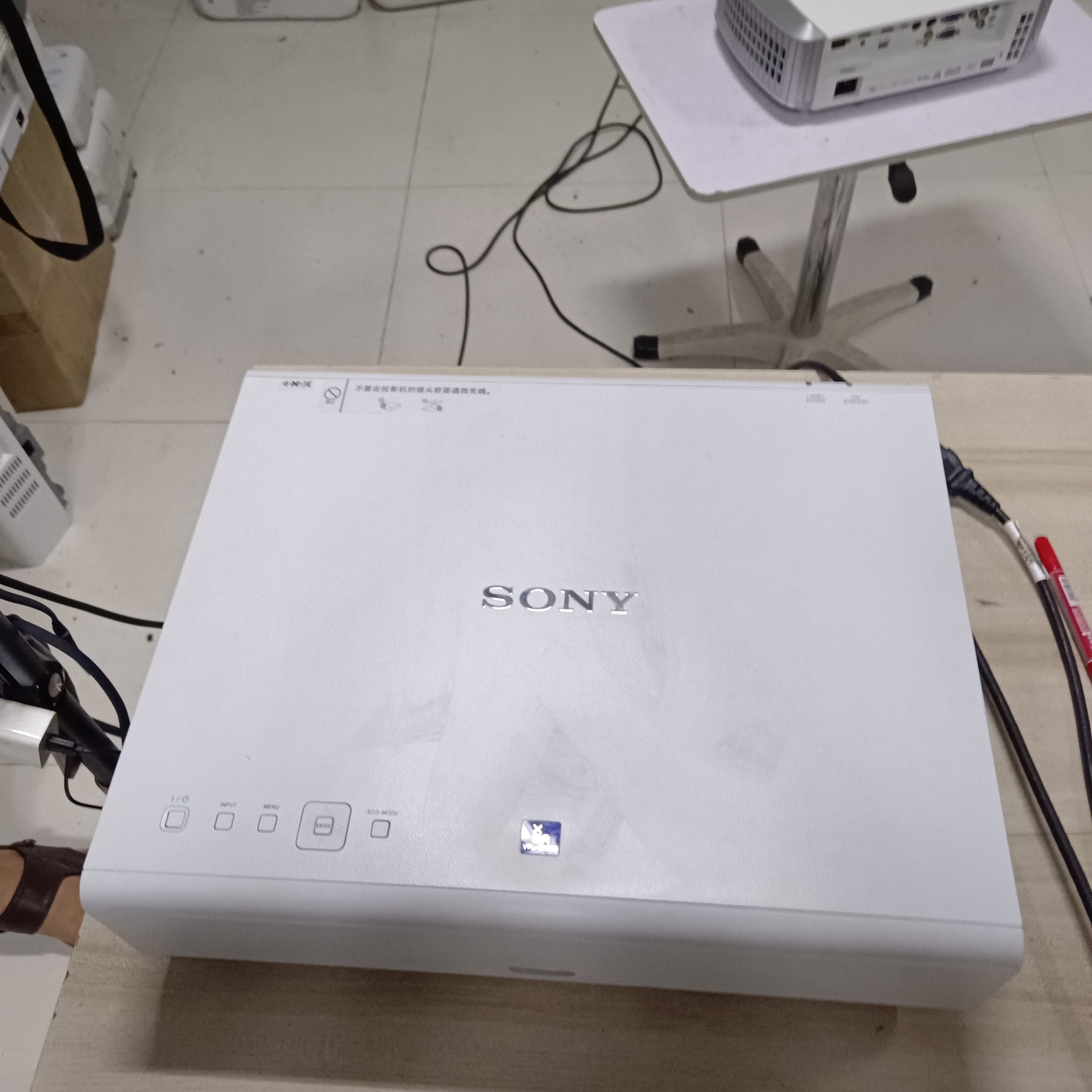 8新 Sony/索尼 二手索尼投影仪运费自理