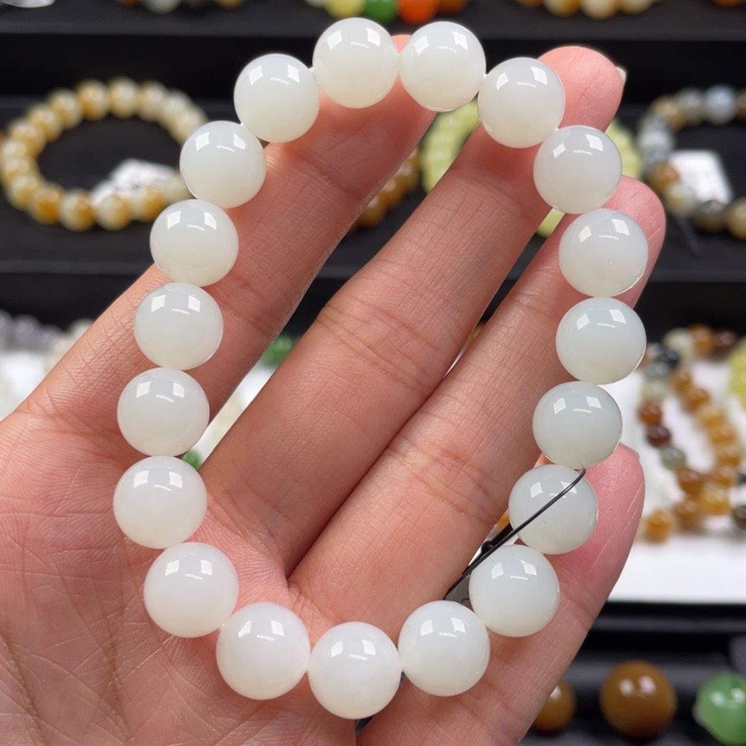 未镶嵌手链和田玉