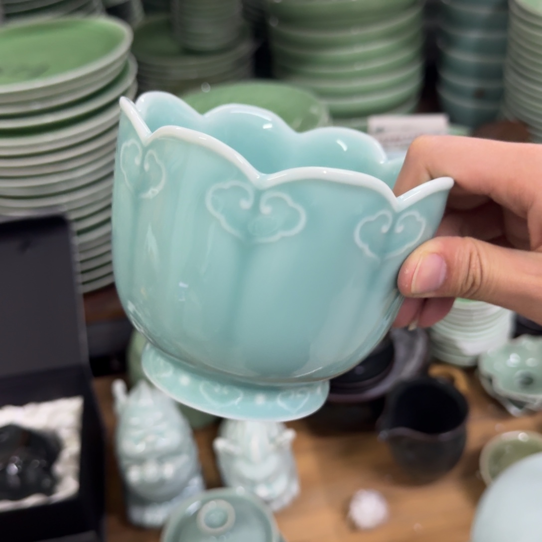 龙泉青瓷茶具微瑕7598