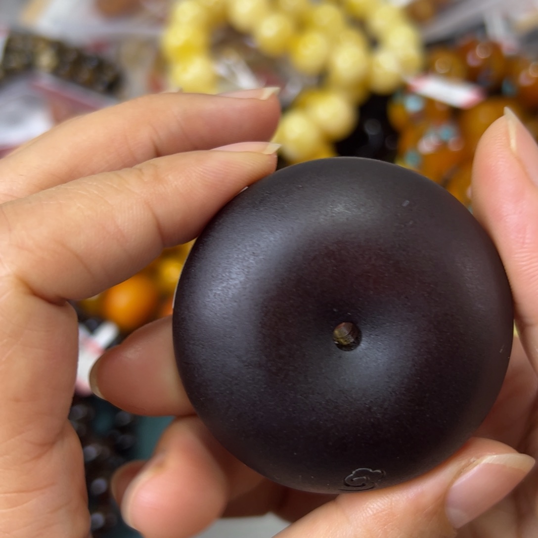 未镶嵌琥珀珠宝奇石823