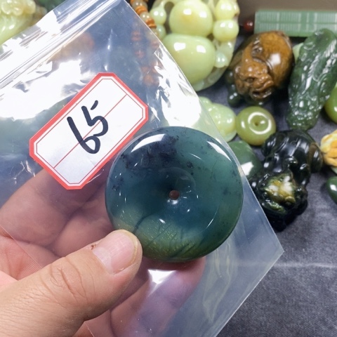 未镶嵌蛇纹石玉手链