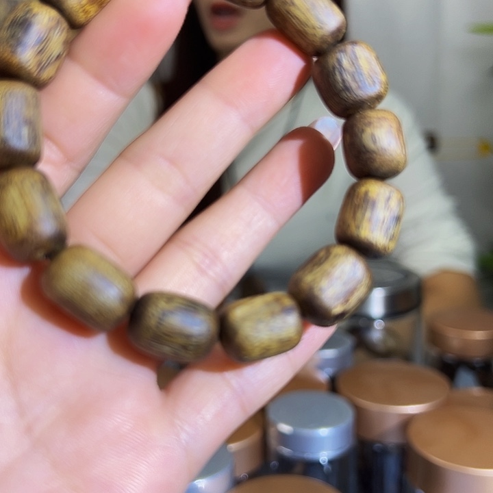 沉香沉香碎屑九九沉树心油单圈11