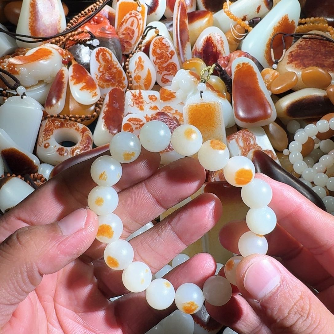 和田玉挂件未镶嵌