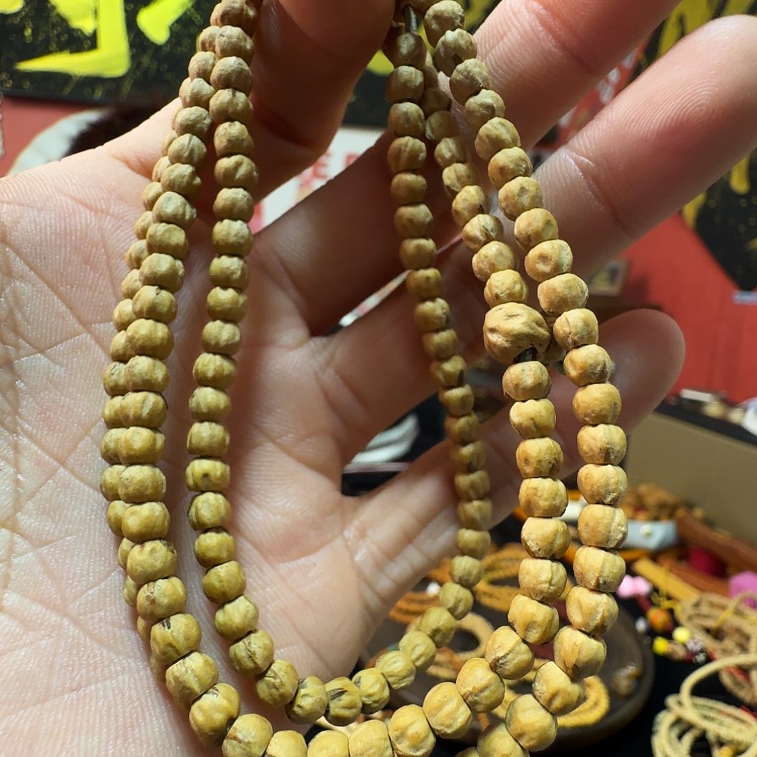 柏香籽/百香籽手串小***?