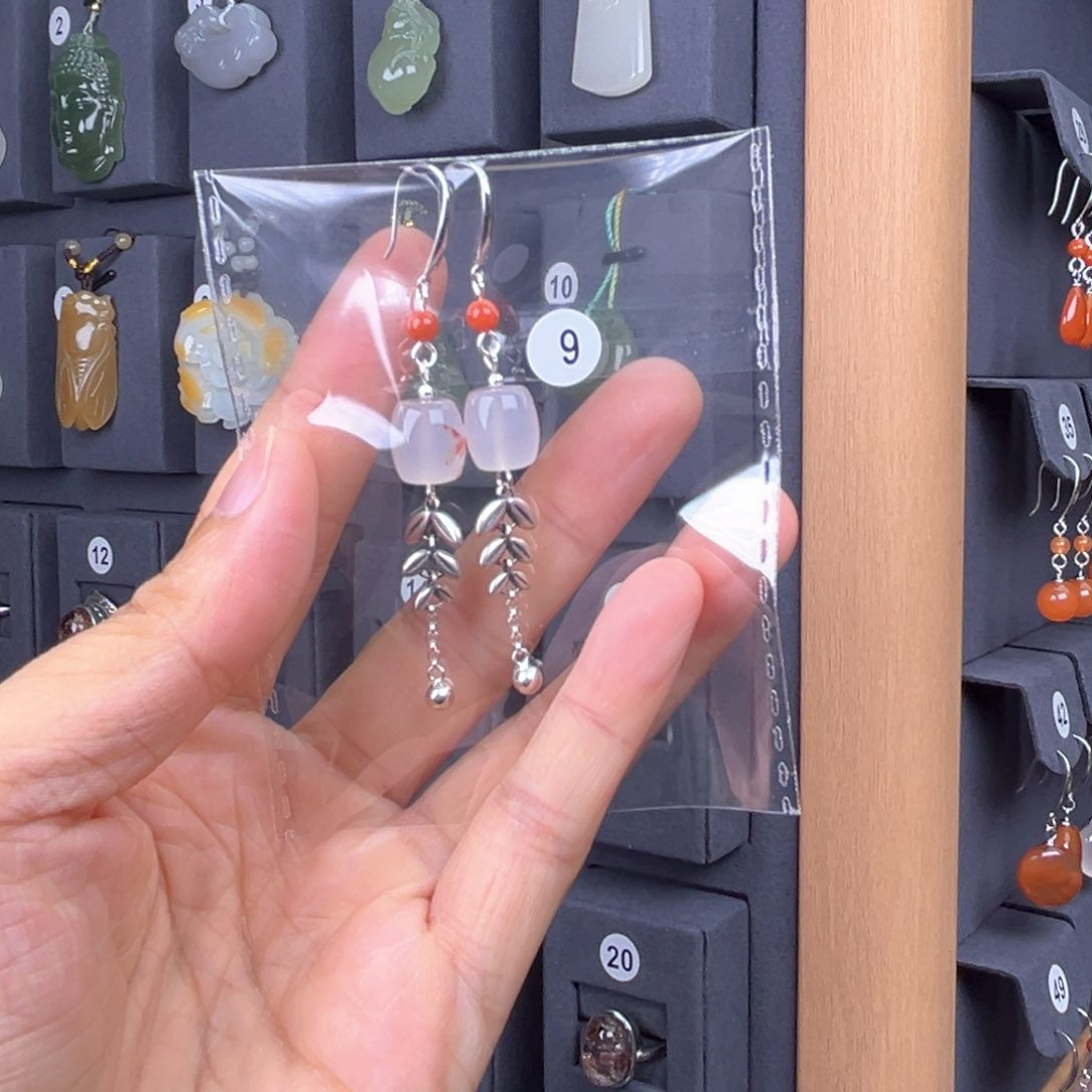 银S925镶嵌南红玛瑙耳饰紫**樱
