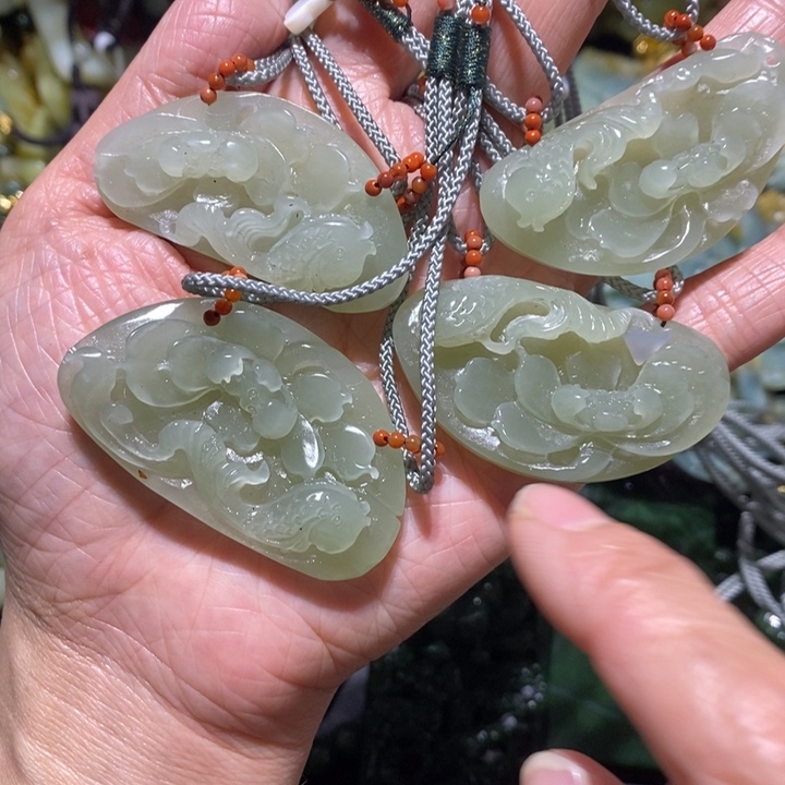 岫玉岫玉吊坠未镶嵌