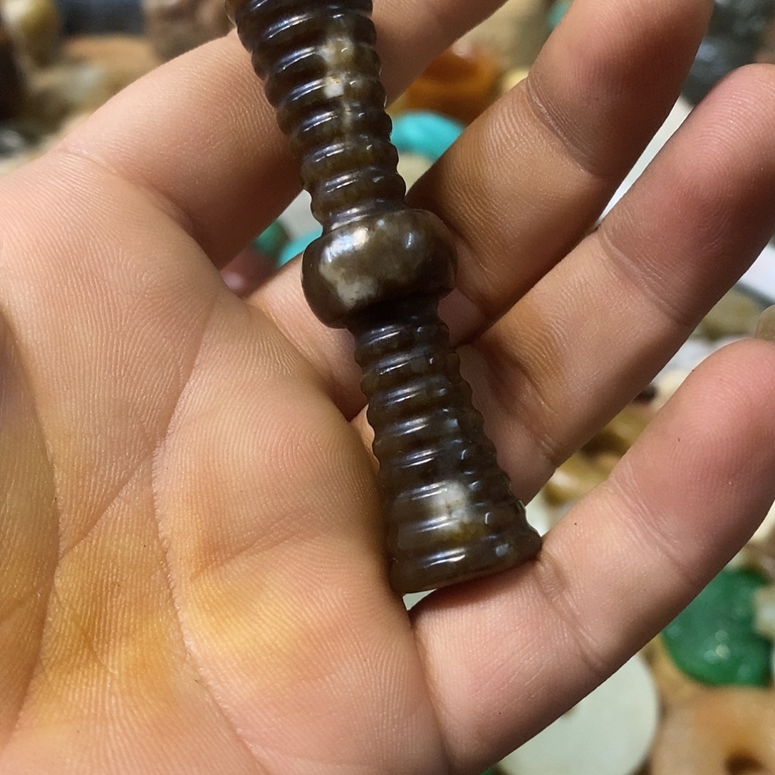 和田玉（糖玉）未镶嵌挂件