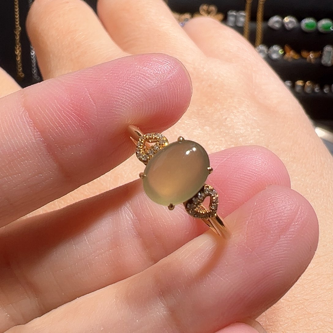 翡翠戒指18K金镶嵌天然A货翡翠戒指