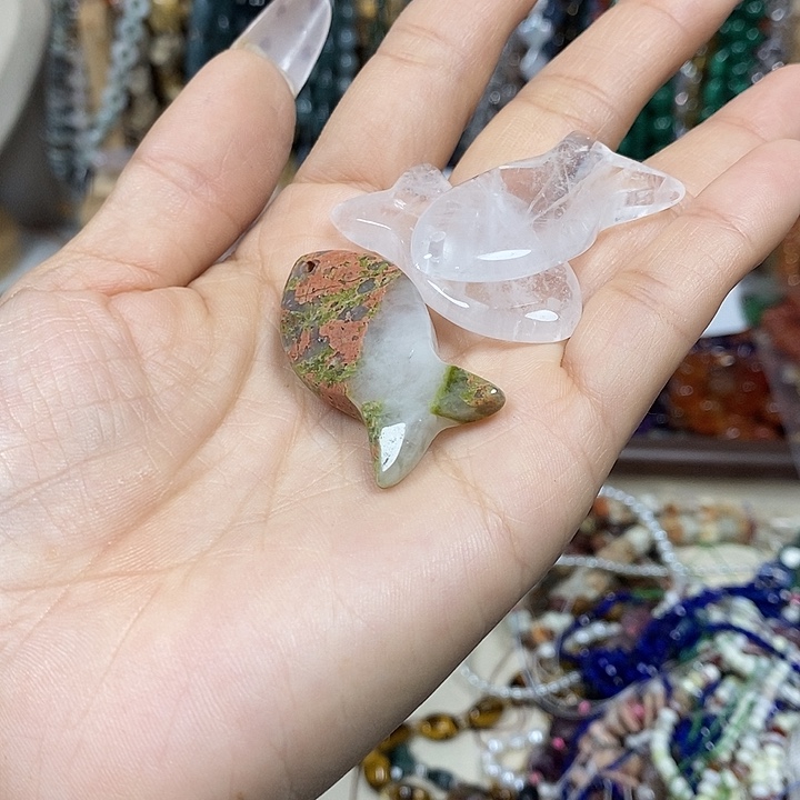 l***m玛瑙/玉髓未镶嵌珠宝半成品