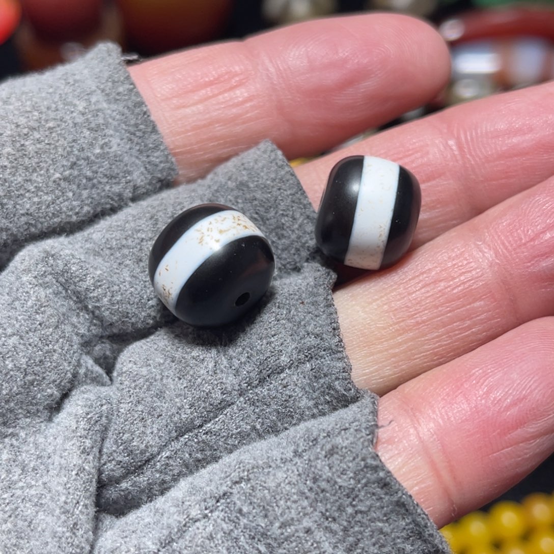 国****玛瑙/玉髓未镶嵌玛瑙单珠子