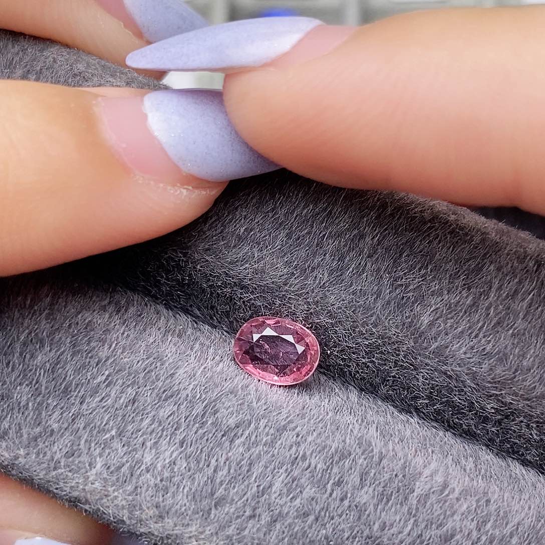 蓝宝石裸石CGRL证书VB帕帕拉恰0.89ct/0383