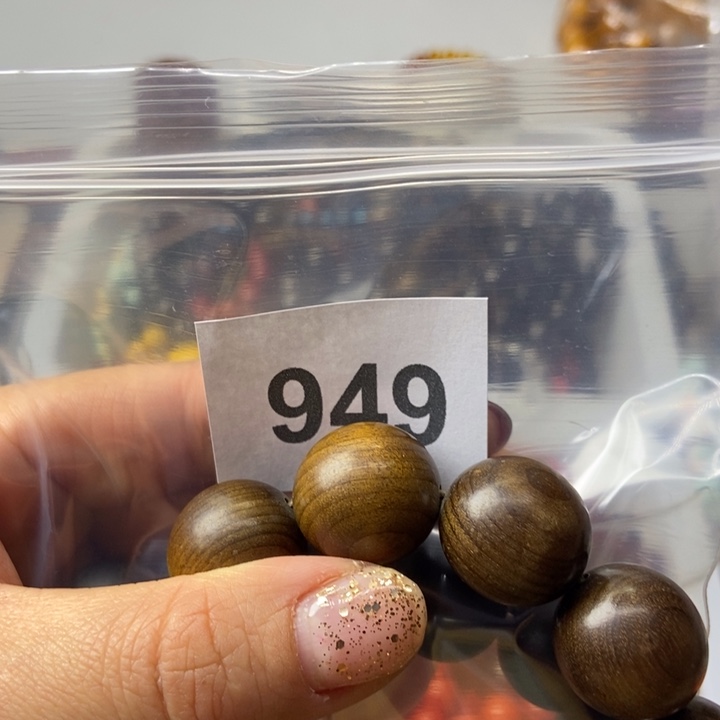 大果紫檀（缅甸花梨）山**姐949