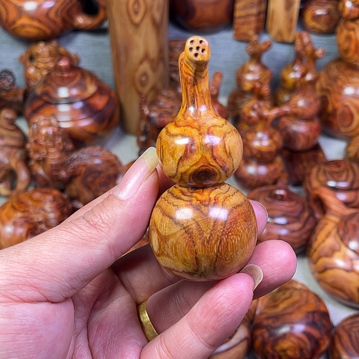 黄花梨/降香黄檀海南黄花梨油梨工艺品