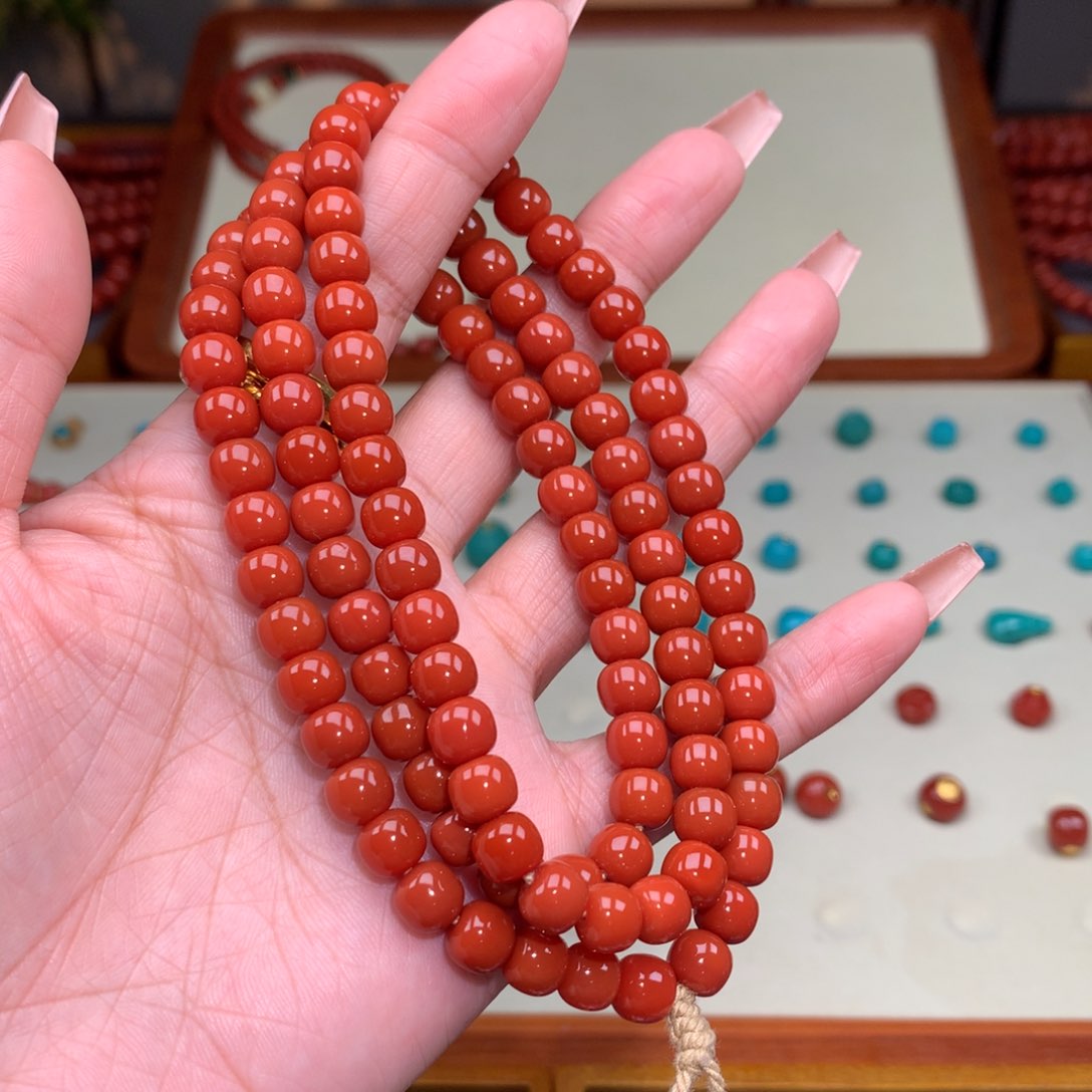 南红玛瑙颈饰未镶嵌