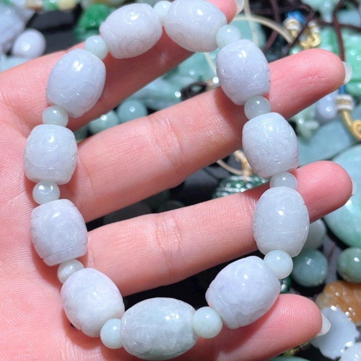 【闪购商品】翡翠颈饰未镶嵌天然翡翠