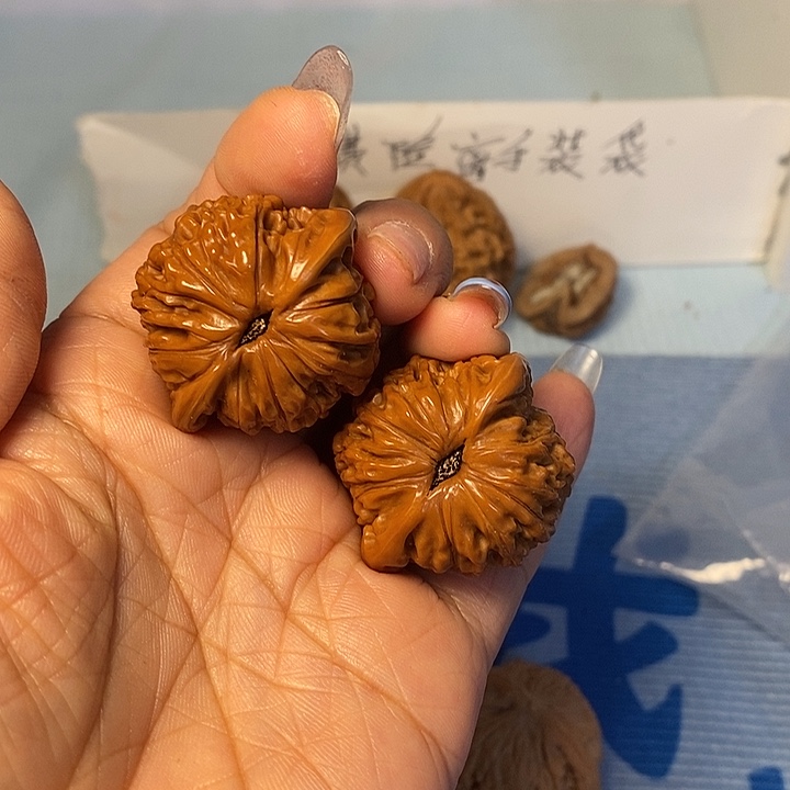 *****吊坠文玩核桃正磨