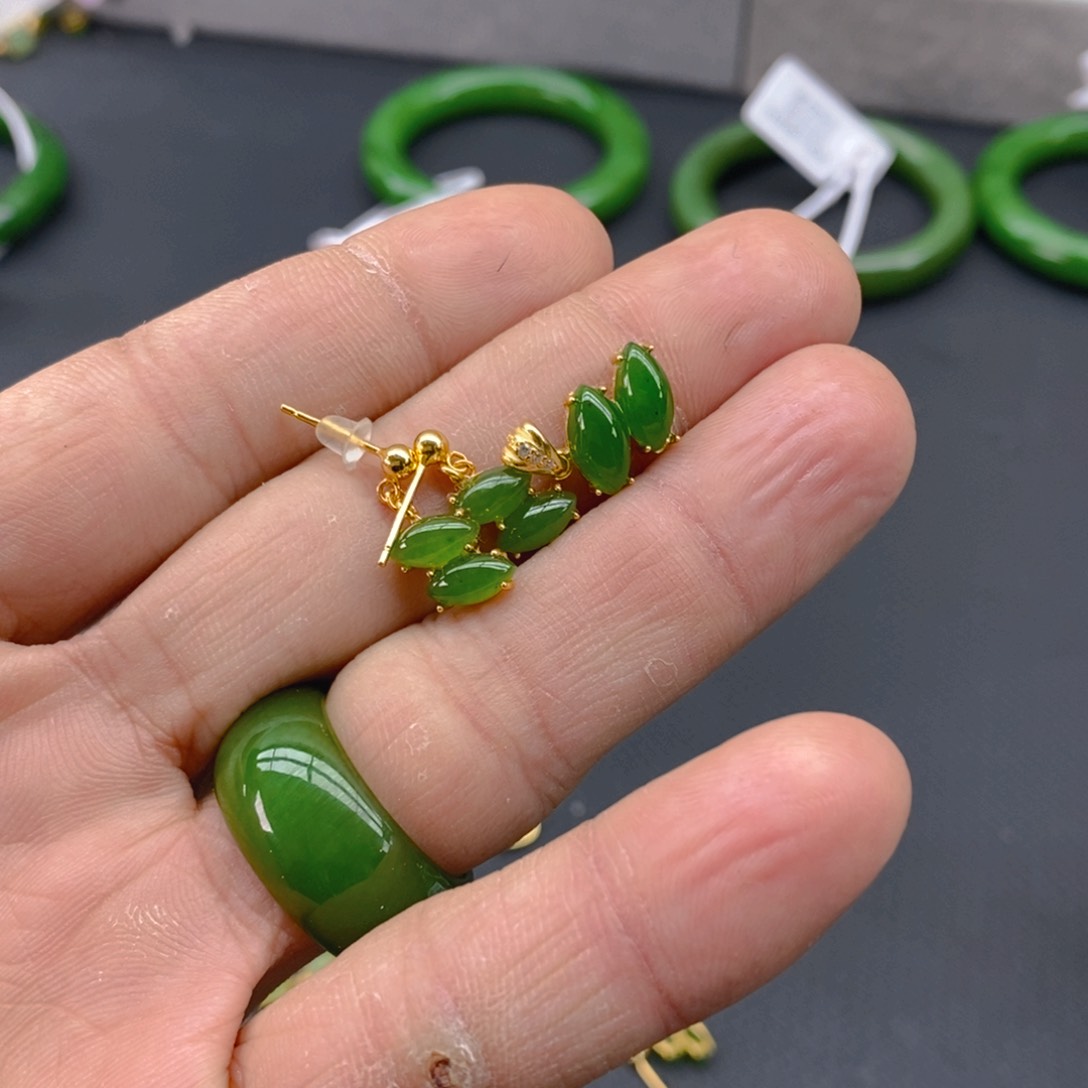 和田玉（碧玉）颈饰银S925镶嵌