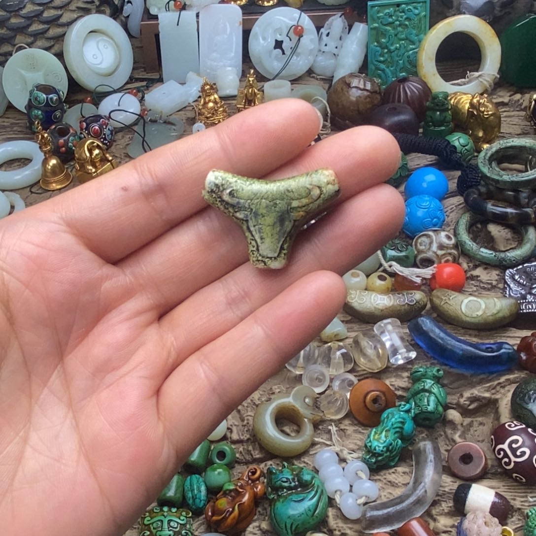 未镶嵌颈饰玛瑙/玉髓