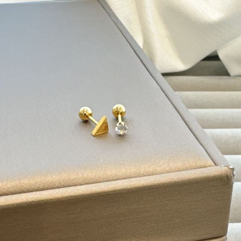 钛钢耳饰 D142  时尚优雅气质百搭简约ins小众精致耳钉